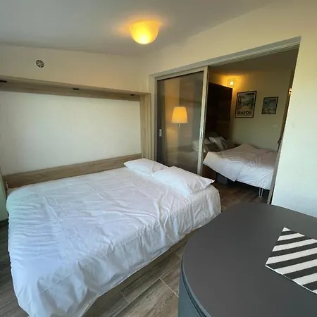Apartment Studio/jardin/piscine/plage Pramousquier *