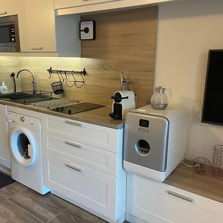 Studio/jardin/piscine/plage Pramousquier Apartment Le Lavandou